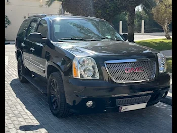 GMC  Yukon  Denali  2012  Automatic  233,155 Km  8 Cylinder  Four Wheel Drive (4WD)  SUV  Black