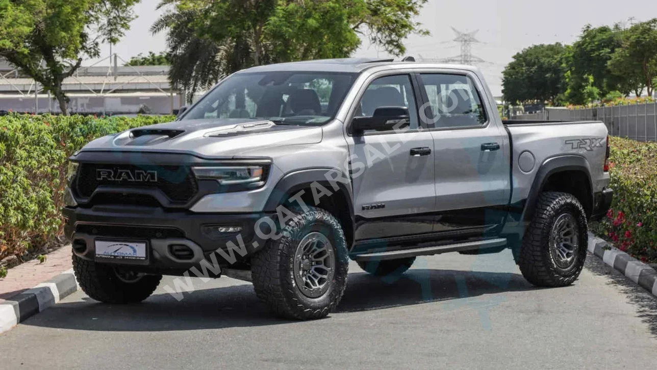 Dodge  Ram  TRX  2024  Automatic  0 Km  8 Cylinder  Four Wheel Drive (4WD)  Pick Up  Silver  With Warranty