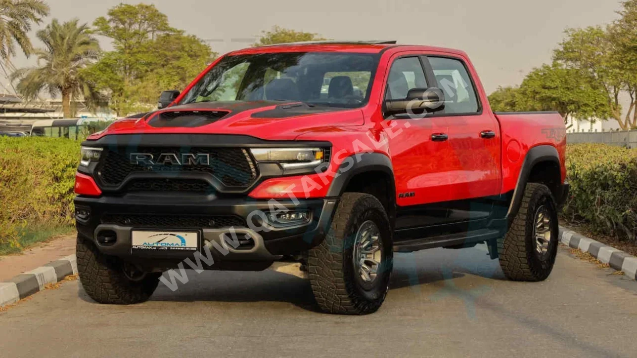 Dodge  Ram  TRX  2024  Automatic  0 Km  8 Cylinder  Four Wheel Drive (4WD)  Pick Up  Red  With Warranty