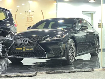 Lexus  LS  500  2022  Automatic  14,000 Km  8 Cylinder  Rear Wheel Drive (RWD)  Sedan  Black  With Warranty