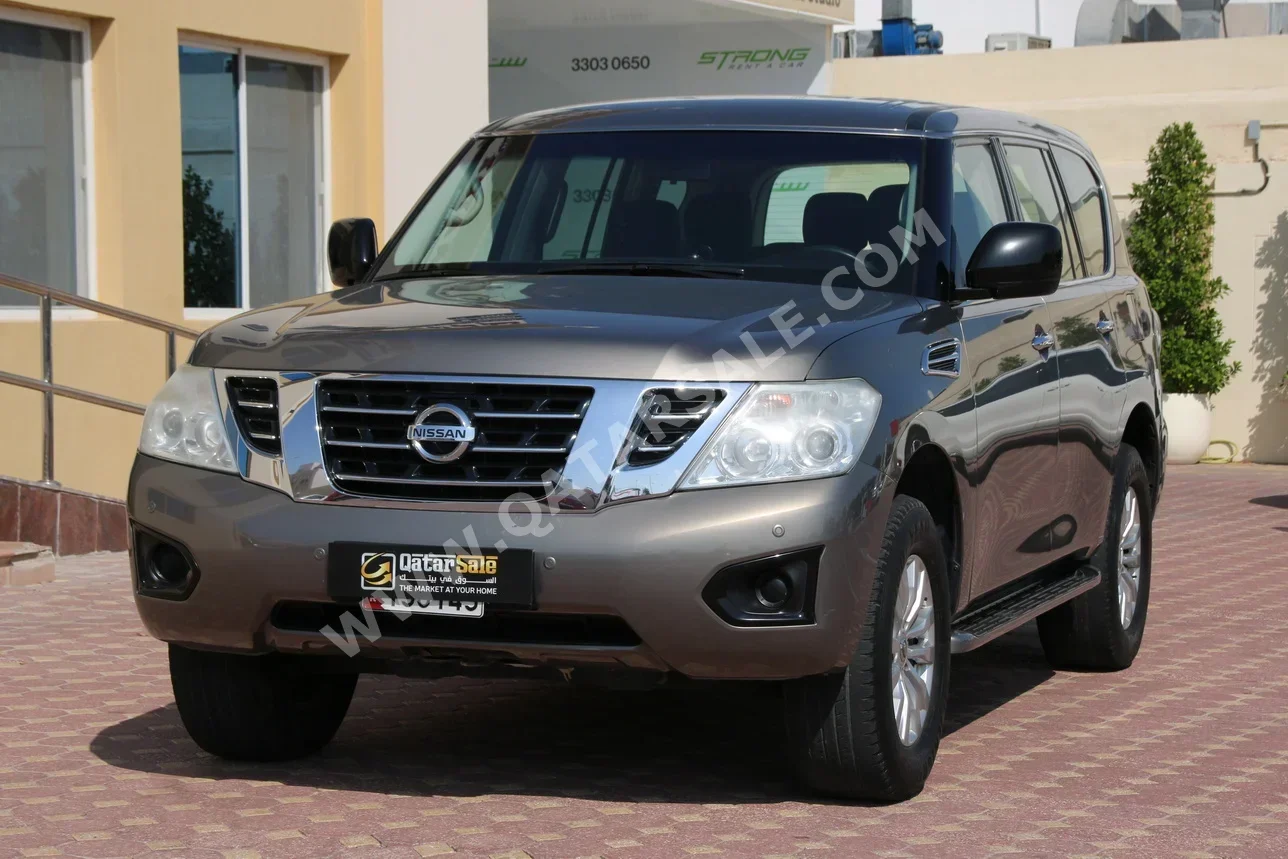 Nissan  Patrol  XE  2017  Automatic  150,000 Km  6 Cylinder  Four Wheel Drive (4WD)  SUV  Gray