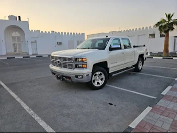 Chevrolet  Silverado  LTZ  2014  Automatic  230,000 Km  8 Cylinder  Four Wheel Drive (4WD)  Pick Up  White