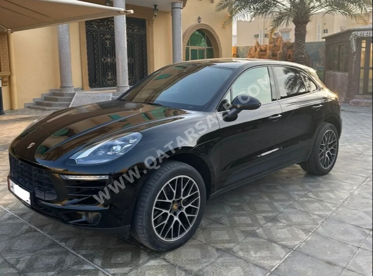 Porsche  Macan  2018  Automatic  84,000 Km  4 Cylinder  All Wheel Drive (AWD)  SUV  Black  With Warranty