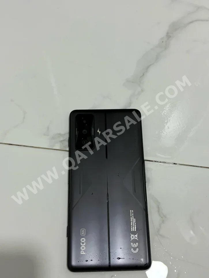 شاومي  - بوكوفون  - أسود  - 256 جيجابايت