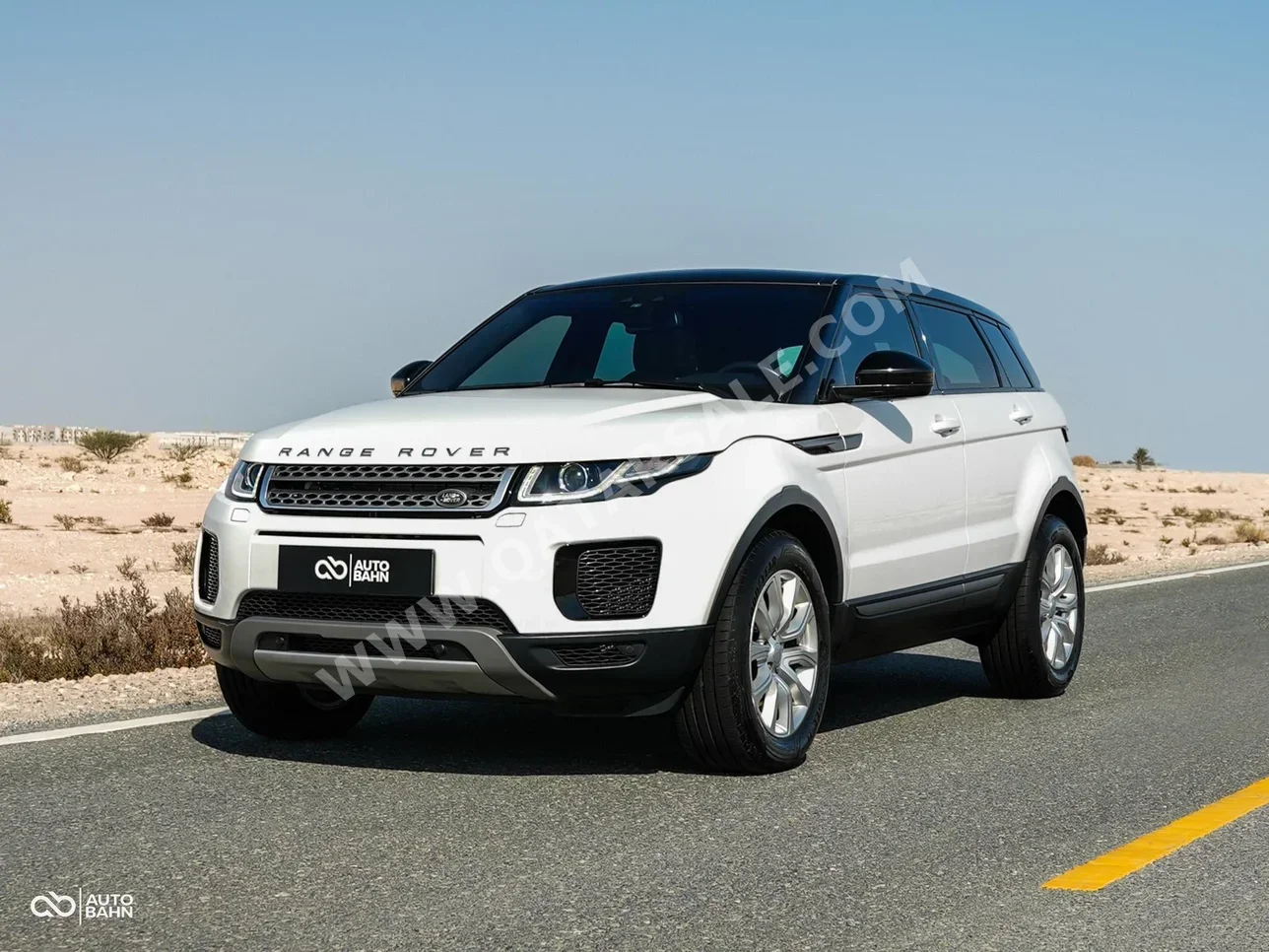 Land Rover  Evoque  2018  Automatic  37,000 Km  4 Cylinder  All Wheel Drive (AWD)  SUV  White  With Warranty