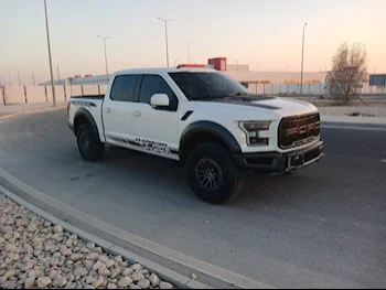 Ford  F  150 Raptor  2019  Automatic  120,000 Km  6 Cylinder  Four Wheel Drive (4WD)  Pick Up  White