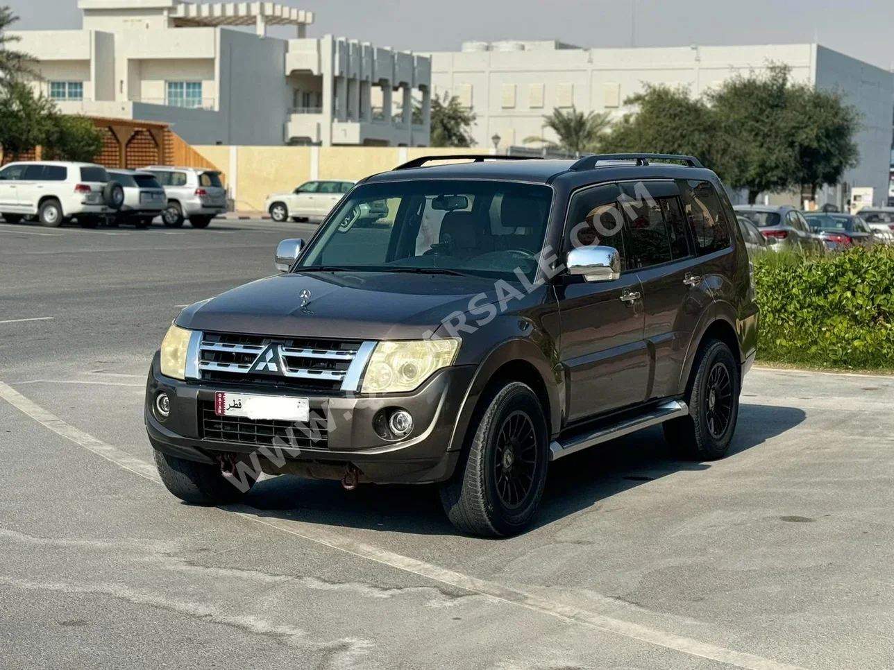 Mitsubishi  Pajero  3.5  2013  Automatic  190,000 Km  6 Cylinder  Four Wheel Drive (4WD)  SUV  Brown