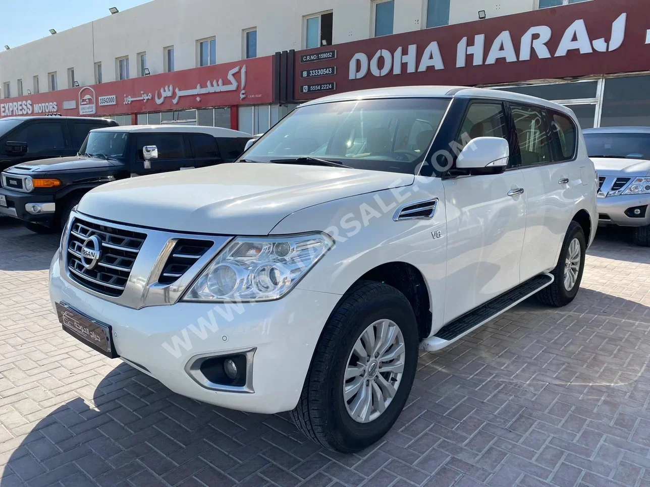 Nissan  Patrol  SE  2014  Automatic  249,000 Km  8 Cylinder  Four Wheel Drive (4WD)  SUV  White