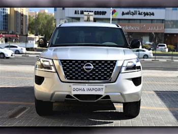 Nissan  Patrol  XE  2024  Automatic  31,000 Km  6 Cylinder  Four Wheel Drive (4WD)  SUV  Silver  With Warranty