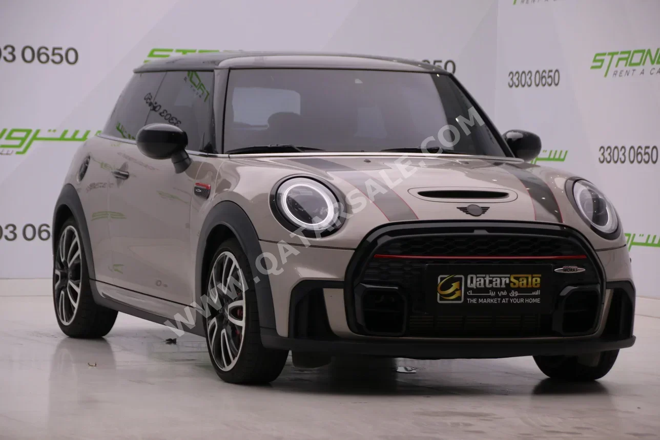 Mini  Cooper  JCW  2023  Automatic  58,000 Km  4 Cylinder  Front Wheel Drive (FWD)  Hatchback  Gray  With Warranty