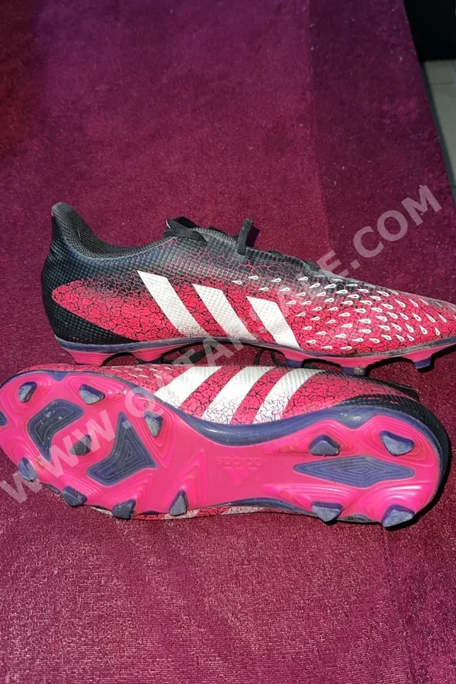 Shoes Adidas  Pink Size 46  Men