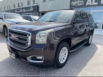 GMC  Yukon  2015  Automatic  159,000 Km  8 Cylinder  Four Wheel Drive (4WD)  SUV  Gray