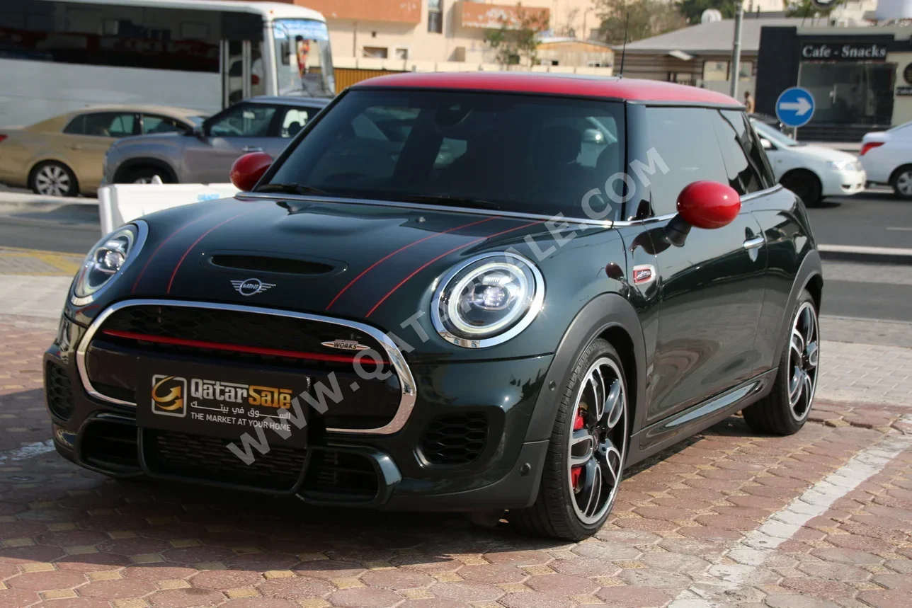 Mini  Cooper  JCW  2020  Automatic  51,000 Km  4 Cylinder  Front Wheel Drive (FWD)  Hatchback  Black