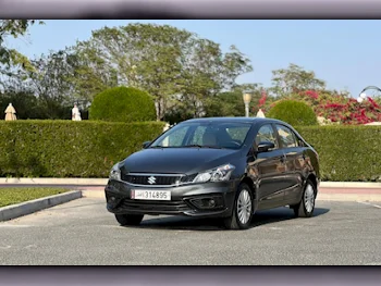 Suzuki  Ciaz  2023  Automatic  43,550 Km  4 Cylinder  Front Wheel Drive (FWD)  Sedan  Dark Gray