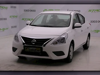 Nissan  Sunny  2017  Automatic  432,000 Km  4 Cylinder  Front Wheel Drive (FWD)  Sedan  White