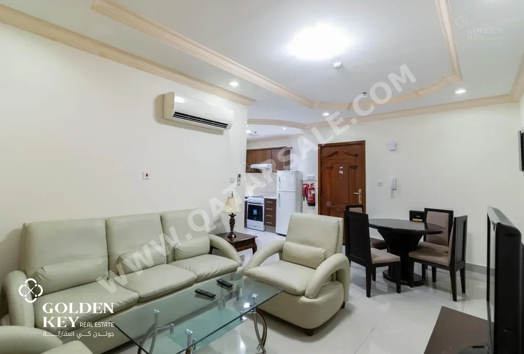 1 Bedrooms  Apartment  For Rent  in Doha -  Al Sadd  Fully Furnished