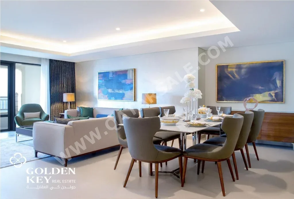 3 Bedrooms  Apartment  For Rent  in Doha -  The Pearl  Fully Furnished