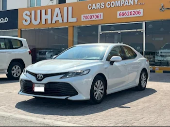 Toyota  Camry  LE  2019  Automatic  139,000 Km  4 Cylinder  Front Wheel Drive (FWD)  Sedan  White