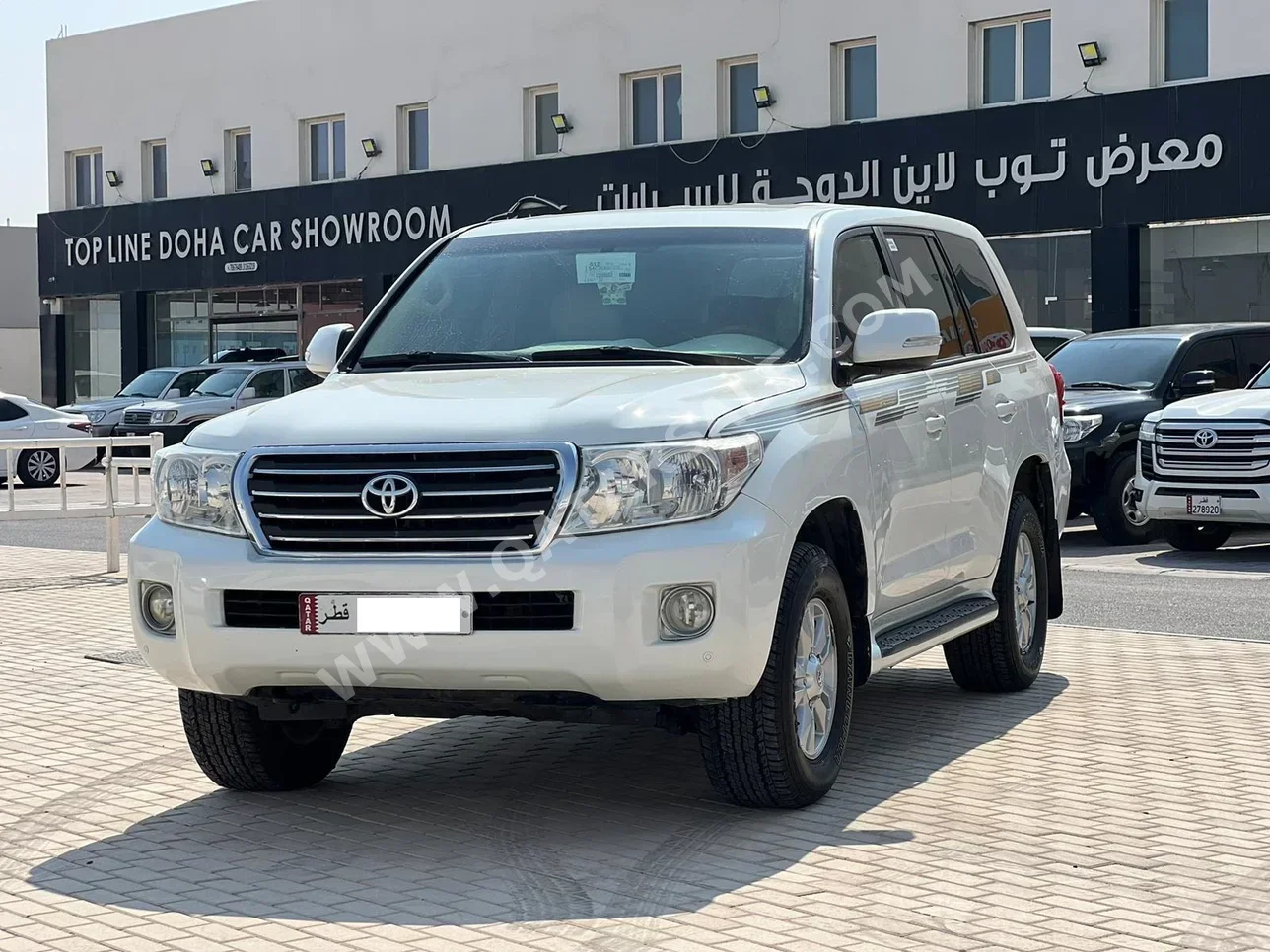 Toyota  Land Cruiser  GX  2014  Automatic  274,000 Km  6 Cylinder  Four Wheel Drive (4WD)  SUV  White