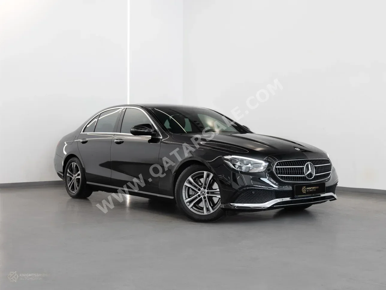 Mercedes-Benz  E-Class  200  2023  Automatic  17,000 Km  4 Cylinder  Rear Wheel Drive (RWD)  Sedan  Black