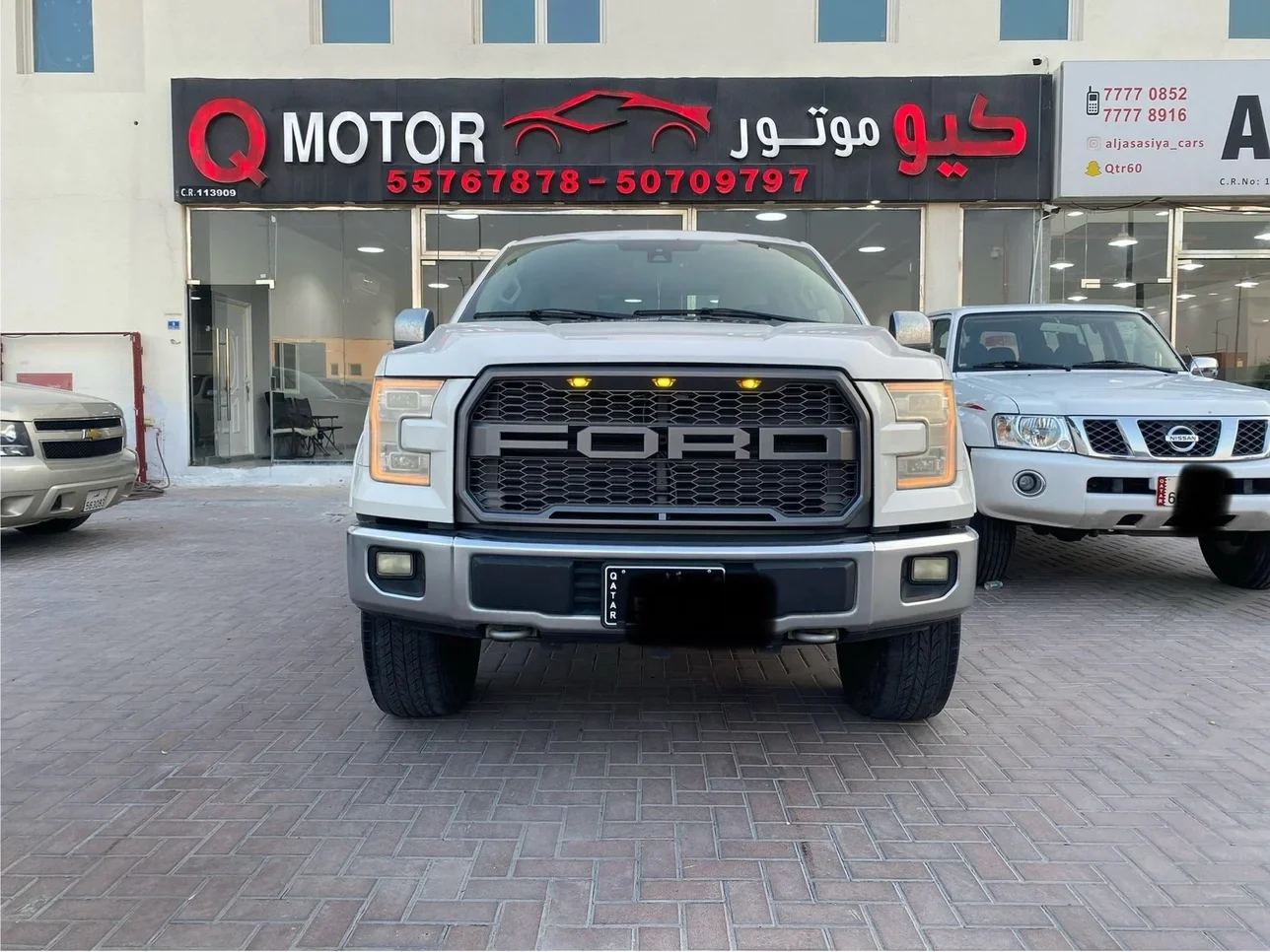 Ford  F  150  2015  Automatic  362,000 Km  8 Cylinder  Four Wheel Drive (4WD)  Pick Up  White