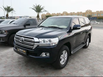 Toyota  Land Cruiser  GXR  2017  Automatic  149,000 Km  6 Cylinder  Four Wheel Drive (4WD)  SUV  Dark Blue