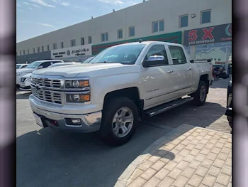 Chevrolet  Silverado  LTZ  2014  Automatic  230,000 Km  8 Cylinder  Four Wheel Drive (4WD)  Pick Up  White