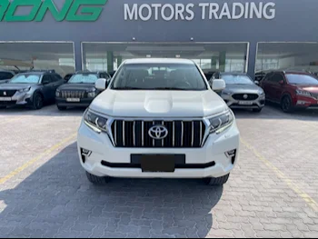 Toyota  Prado  2021  Automatic  85,000 Km  6 Cylinder  Four Wheel Drive (4WD)  SUV  White