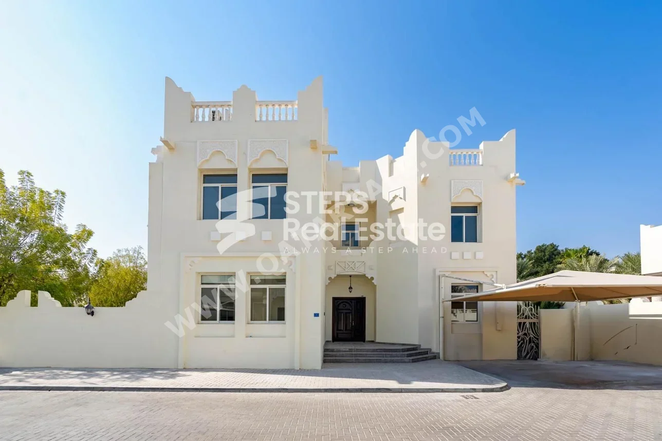 Villas - 4 Bedrooms Family Residential - Doha - Legtaifiya For Rent in ...