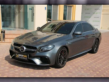 Mercedes-Benz  E-Class  63S AMG  2018  Automatic  21,000 Km  8 Cylinder  Rear Wheel Drive (RWD)  Sedan  Gray