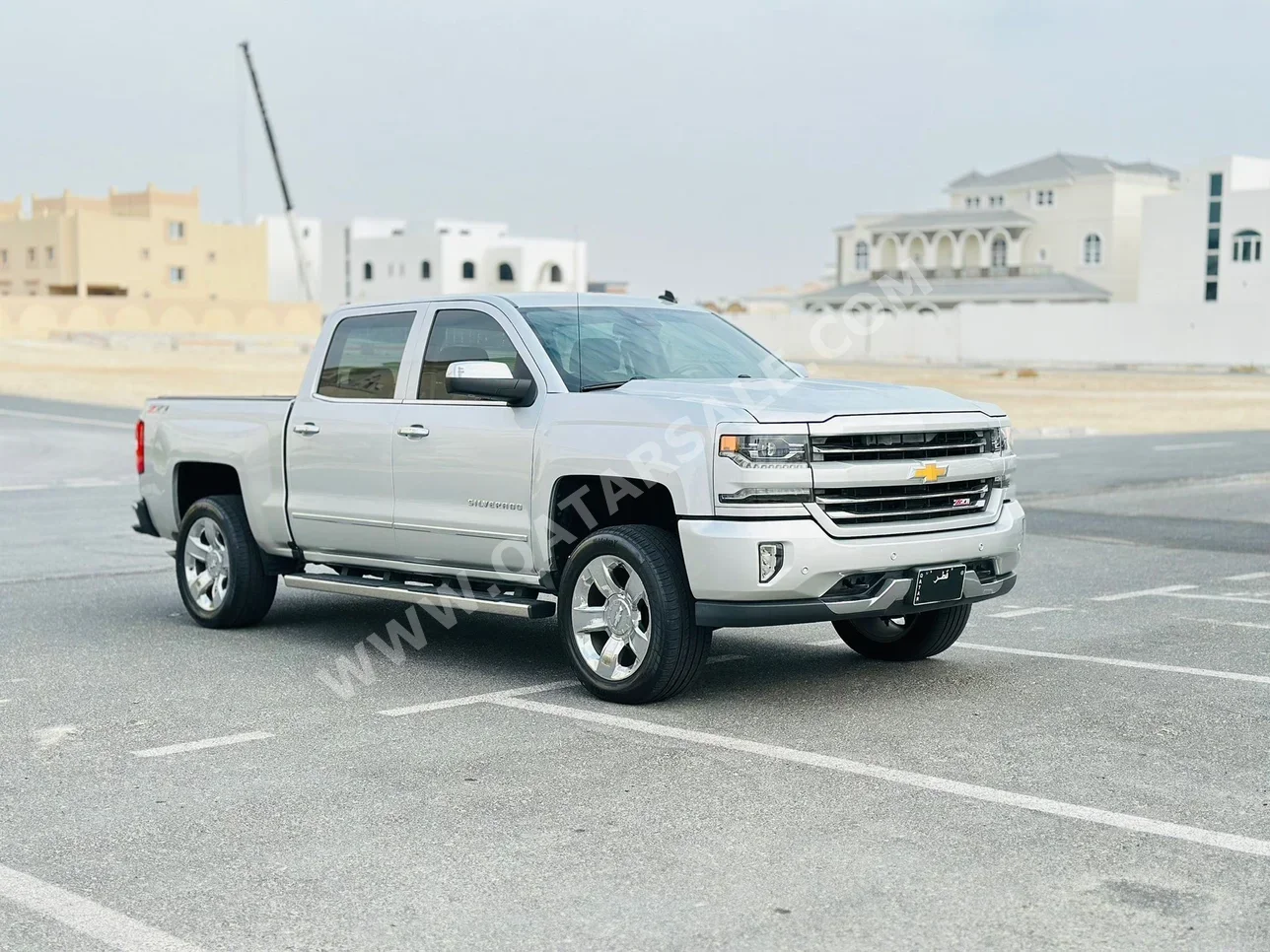 Chevrolet  Silverado  Z71  2017  Automatic  102,000 Km  8 Cylinder  Four Wheel Drive (4WD)  Pick Up  Silver