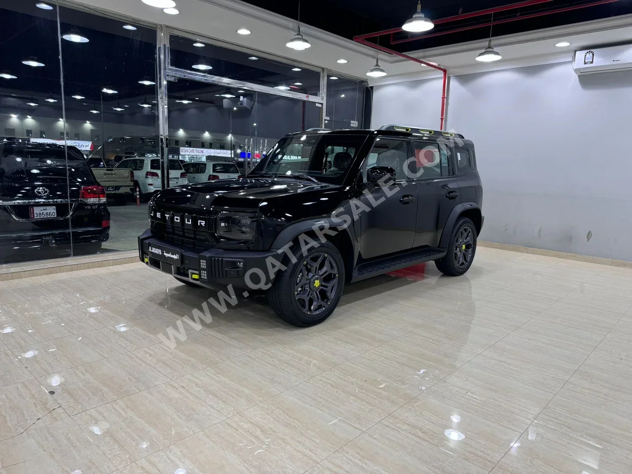 Jetour  T2  Luxury Plus  2025  Automatic  0 Km  4 Cylinder  Four Wheel Drive (4WD)  SUV  Black  With Warranty