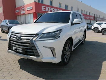 Lexus  LX  570  2016  Automatic  259,000 Km  8 Cylinder  Four Wheel Drive (4WD)  SUV  White