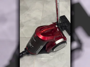 Red  sharp  Light Weight  Converts Into Handheld Vacuum /  Canister Vacuum  2020  Quiet