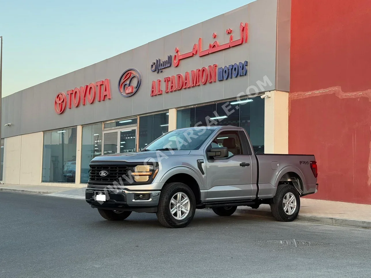 Ford  F  150  2024  Automatic  437 Km  8 Cylinder  Four Wheel Drive (4WD)  Pick Up  Gray  With Warranty