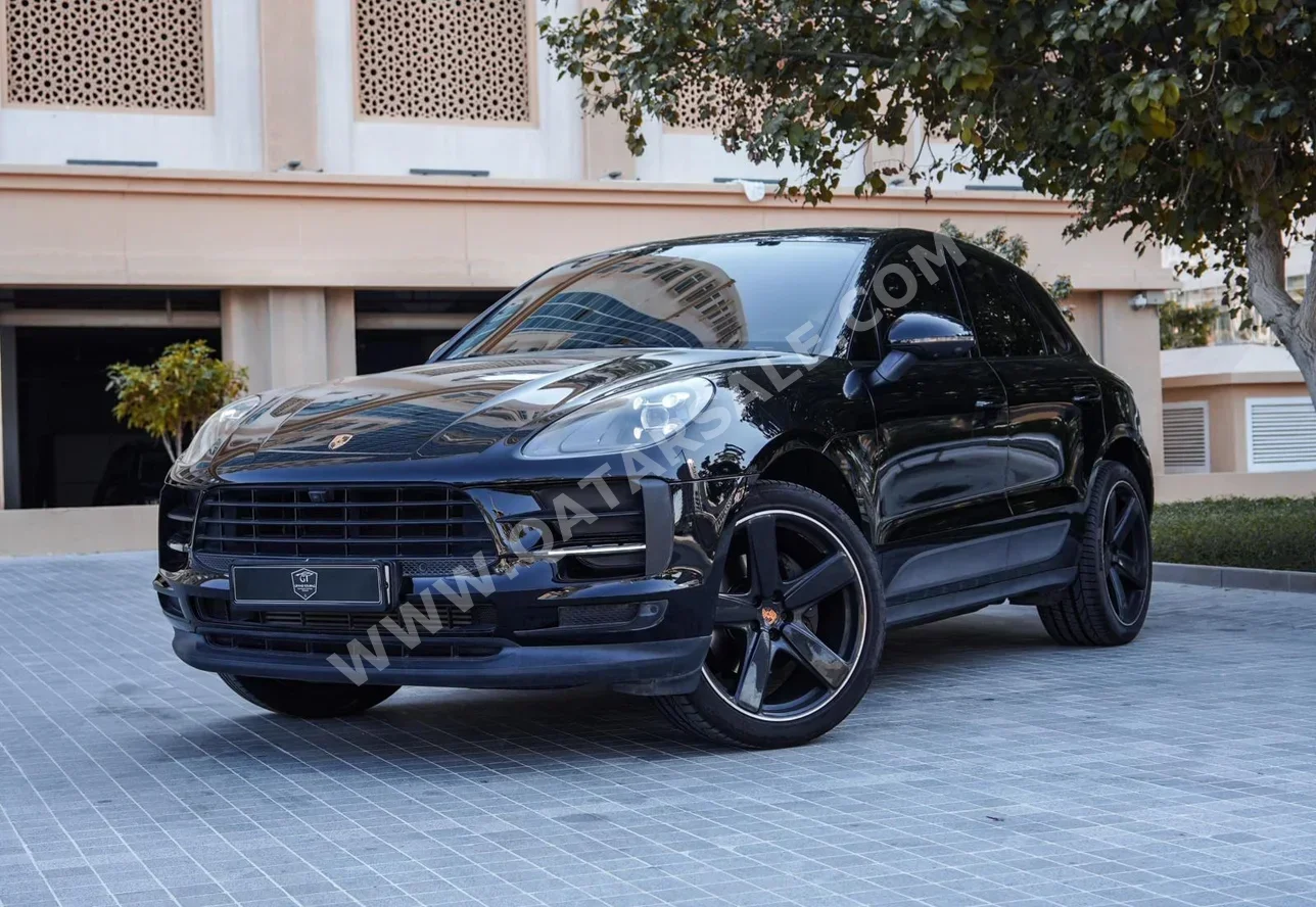 Porsche  Macan  2020  Automatic  60,000 Km  6 Cylinder  Four Wheel Drive (4WD)  SUV  Black