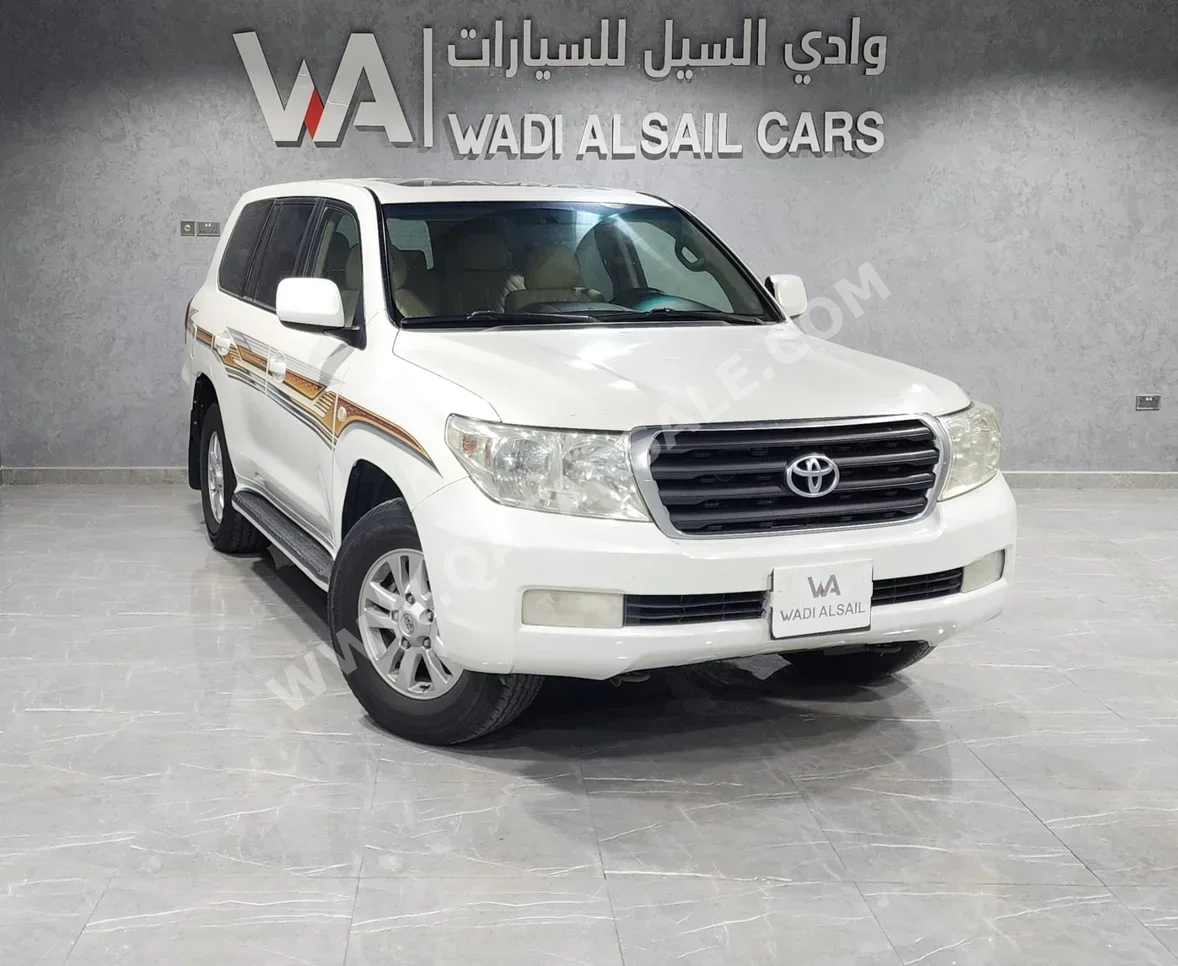 Toyota  Land Cruiser  GX  2009  Automatic  512,000 Km  6 Cylinder  Four Wheel Drive (4WD)  SUV  White