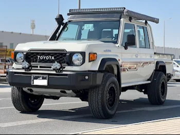 Toyota  Land Cruiser  LX  2024  Automatic  9,000 Km  4 Cylinder  Four Wheel Drive (4WD)  Pick Up  White  With Warranty