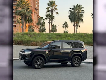 Toyota  Land Cruiser  GR Sport Twin Turbo  2022  Automatic  29,000 Km  6 Cylinder  Four Wheel Drive (4WD)  SUV  Black  With Warranty