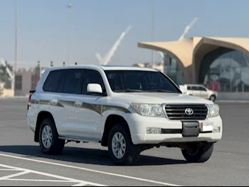 Toyota  Land Cruiser  GX  2008  Automatic  290,000 Km  6 Cylinder  Four Wheel Drive (4WD)  SUV  White