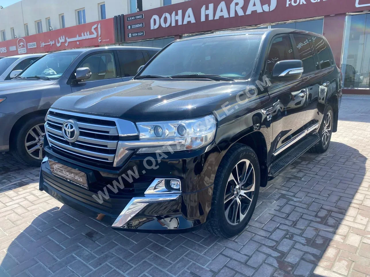 Toyota  Land Cruiser  VXR  2020  Automatic  177,000 Km  8 Cylinder  Four Wheel Drive (4WD)  SUV  Black