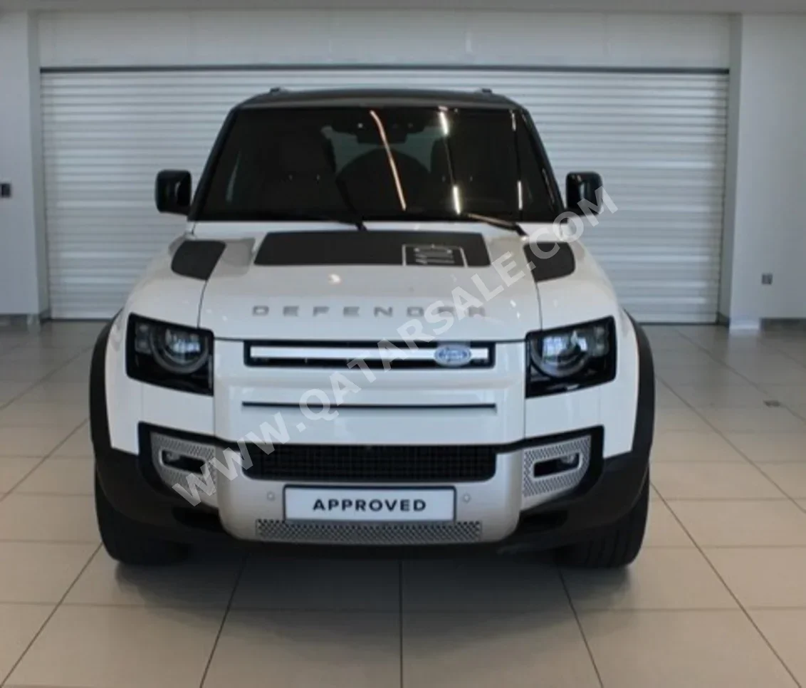 Land Rover  Defender  110 HSE  2024  Automatic  25,686 Km  6 Cylinder  Four Wheel Drive (4WD)  SUV  White  With Warranty