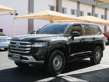 Toyota  Land Cruiser  GXR Twin Turbo  2023  Automatic  56,000 Km  6 Cylinder  Four Wheel Drive (4WD)  SUV  Black  With Warranty