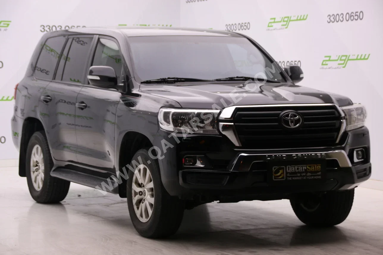 Toyota  Land Cruiser  GX  2019  Automatic  178,000 Km  6 Cylinder  Four Wheel Drive (4WD)  SUV  Black