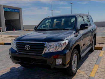 Toyota  Land Cruiser  GX  2014  Automatic  285,000 Km  6 Cylinder  Four Wheel Drive (4WD)  SUV  Black