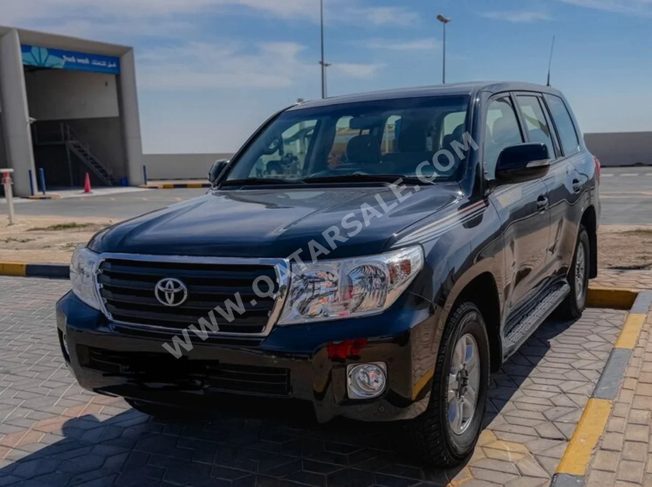 Toyota  Land Cruiser  GX  2014  Automatic  285,000 Km  6 Cylinder  Four Wheel Drive (4WD)  SUV  Black