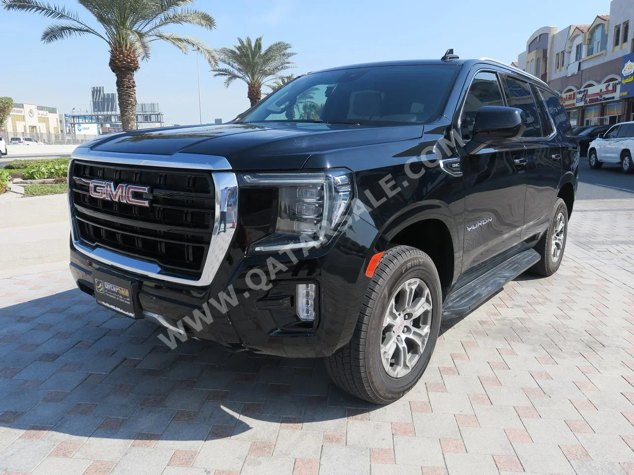 GMC  Yukon  2023  Automatic  70,000 Km  8 Cylinder  Four Wheel Drive (4WD)  SUV  Black  With Warranty