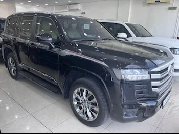 Toyota  Land Cruiser  GXR Twin Turbo  2023  Automatic  52,000 Km  6 Cylinder  Four Wheel Drive (4WD)  SUV  Black  With Warranty