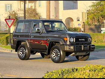 Toyota  Land Cruiser  Hard Top  2025  Manual  0 Km  6 Cylinder  Four Wheel Drive (4WD)  SUV  Gray  With Warranty