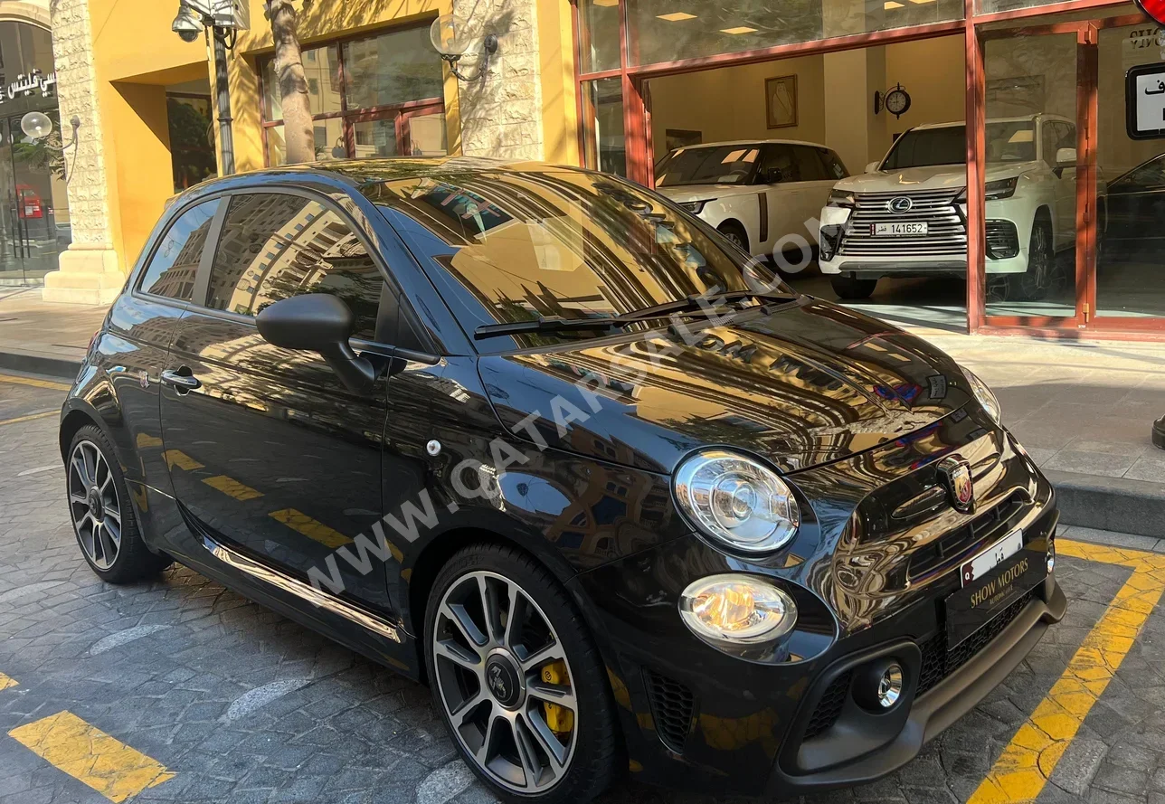 Fiat  695  Abarth  2023  Automatic  10,000 Km  4 Cylinder  Front Wheel Drive (FWD)  Hatchback  Black  With Warranty